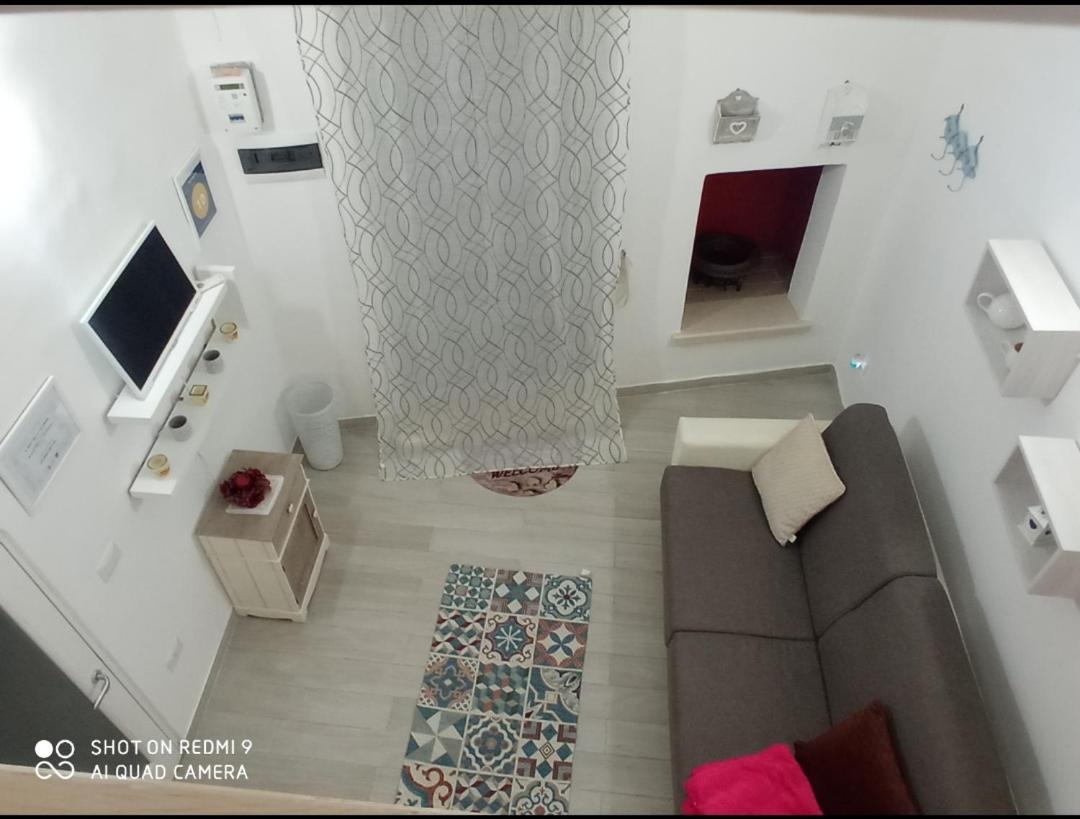 Appartement Il Nido Della Calandra à Tuglie Extérieur photo