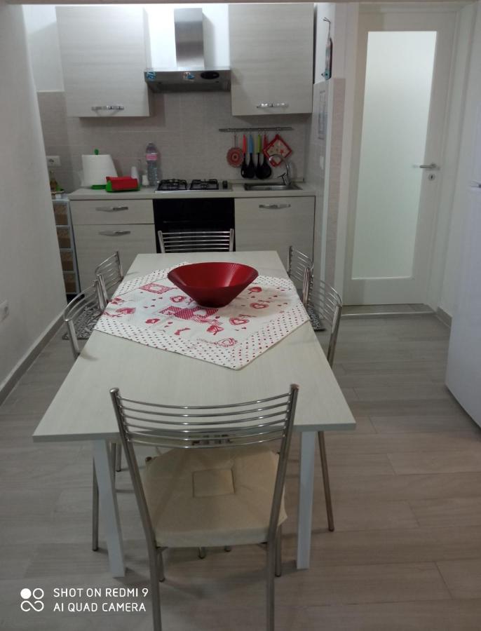 Appartement Il Nido Della Calandra à Tuglie Extérieur photo