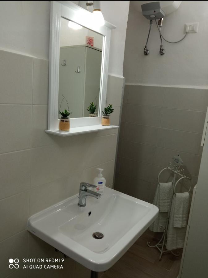 Appartement Il Nido Della Calandra à Tuglie Extérieur photo