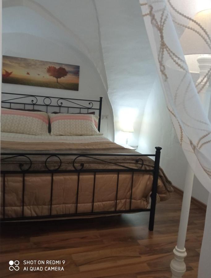 Appartement Il Nido Della Calandra à Tuglie Extérieur photo